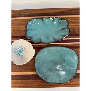 Set of 3 VTG Teal Ceramic Flat Dish and Shallow Scalllop Bowl (SGNED) and White